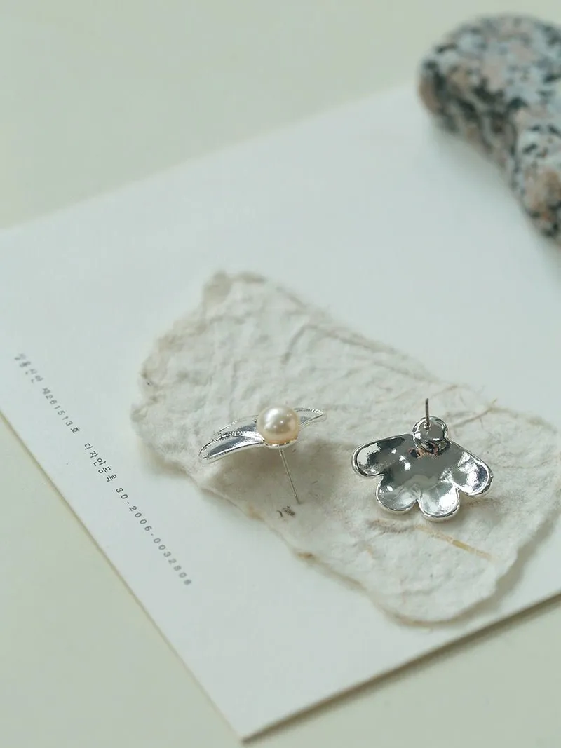 Ethnic Style Single Soma Flower Pearl Earrings